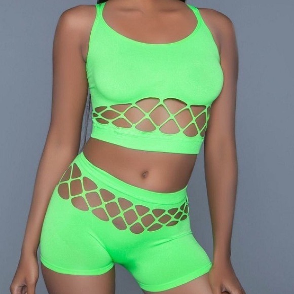 LIME GREEN FISHNET DETAIL CROP TANK TOP & HIGH WAIST BOOTY BIKE SHORTS SET - Picture 3 of 4
